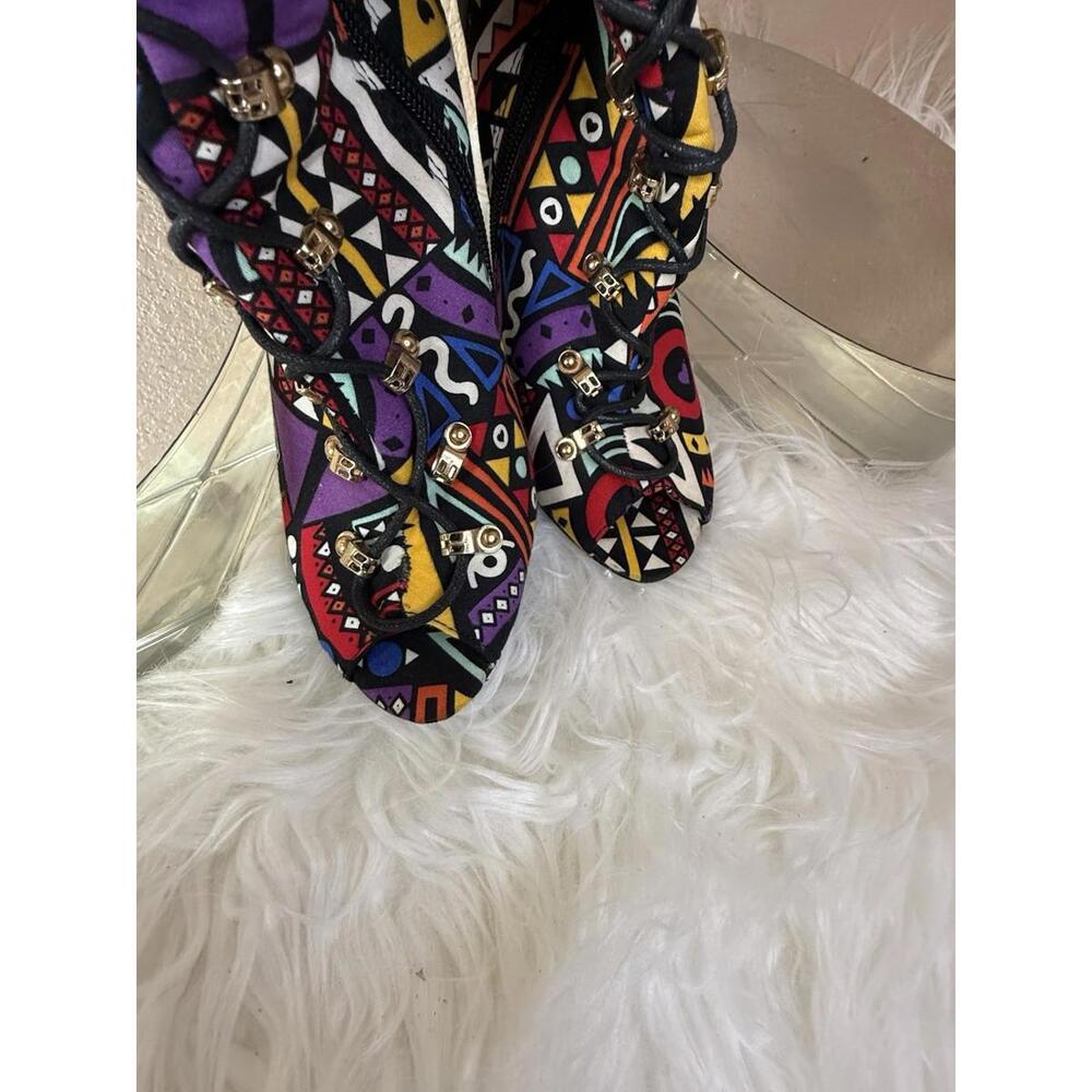 Red Kiss Women’s Thigh High Sz 7 Stiletto Boots Peep Toe Abstract Art To Wear - Picture 3 of 9